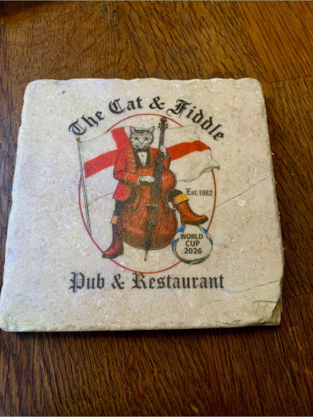 Vintage Look Decorative Cat & Fiddle Pub Hollywood World Cup souvenir Coaster